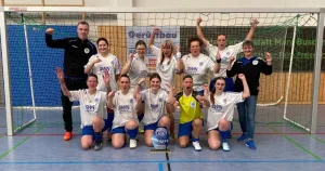 Blau-Weiße Damen triumphieren beim „Budenzauber“ des TSV Zollhaus