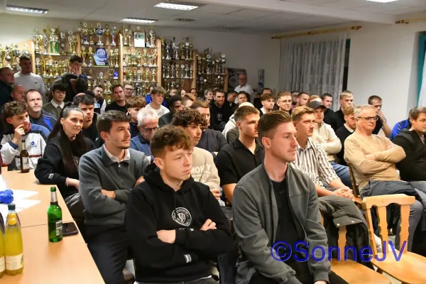 2025-12-13 -Jahreshauptversammlung-Weihnachtsfeier