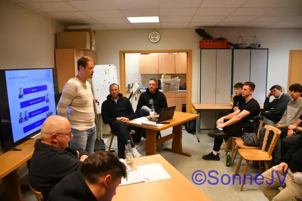 2025-12-13 -Jahreshauptversammlung-Weihnachtsfeier